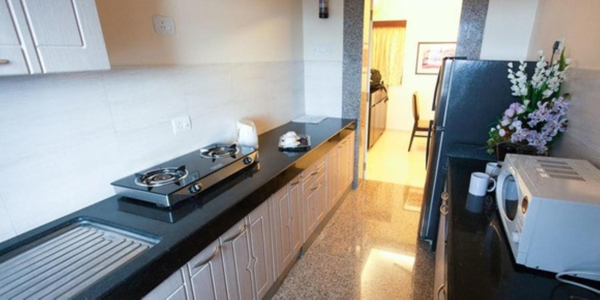 Lalco Residency Hotel Mumbai Szoba fotó