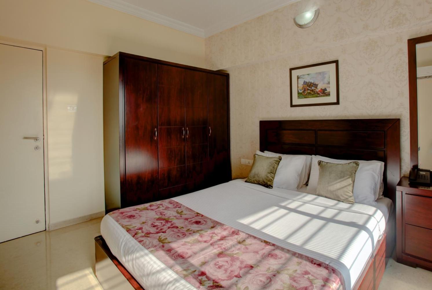 Lalco Residency Hotel Mumbai Kültér fotó