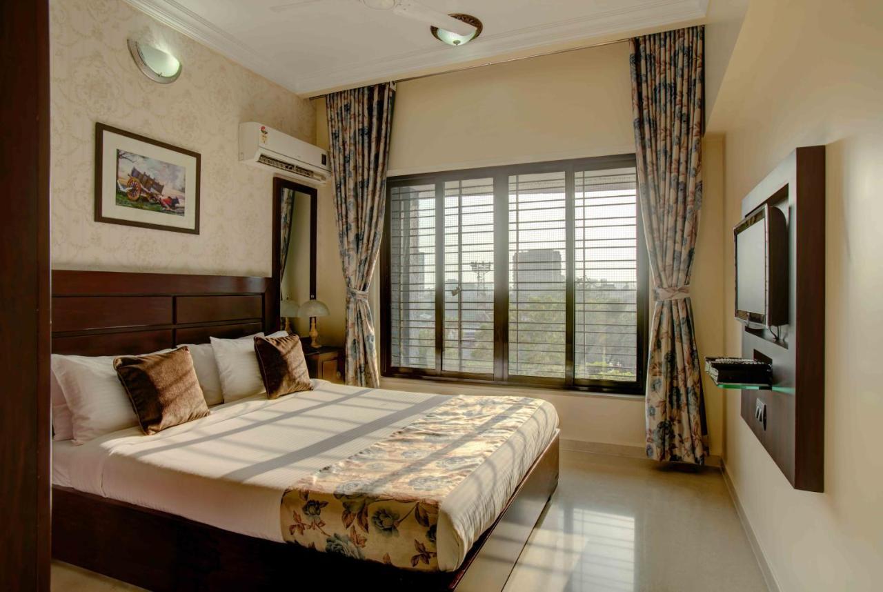 Lalco Residency Hotel Mumbai Kültér fotó